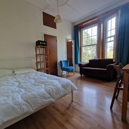 Bright Well Located Studio Flat Londres Exterior foto